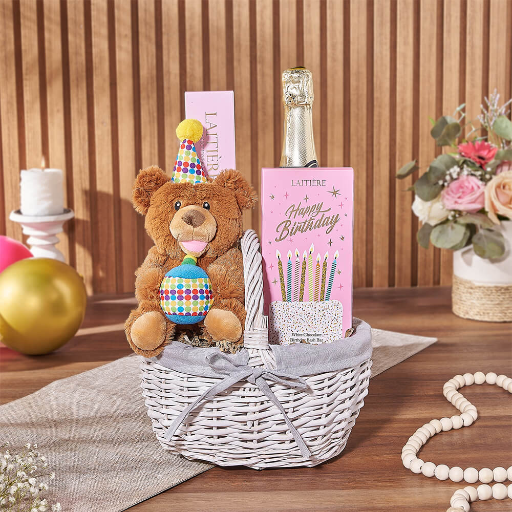 Deluxe Birthday Sparkling Wine Basket – how the gift is presented
