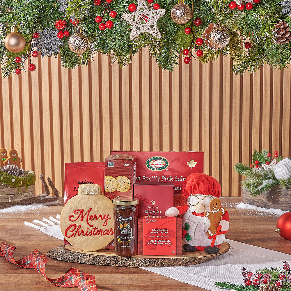Christmas Gourmet Gift Set with Smoked Salmon and Live-Edge Serving Board – how the gift is presented