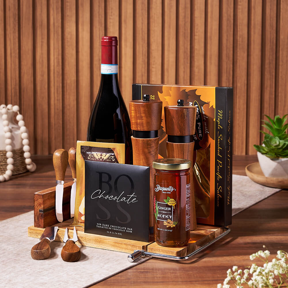 Wine Gift Basket with Smoked Salmon, Toronto – how the gift is presented
