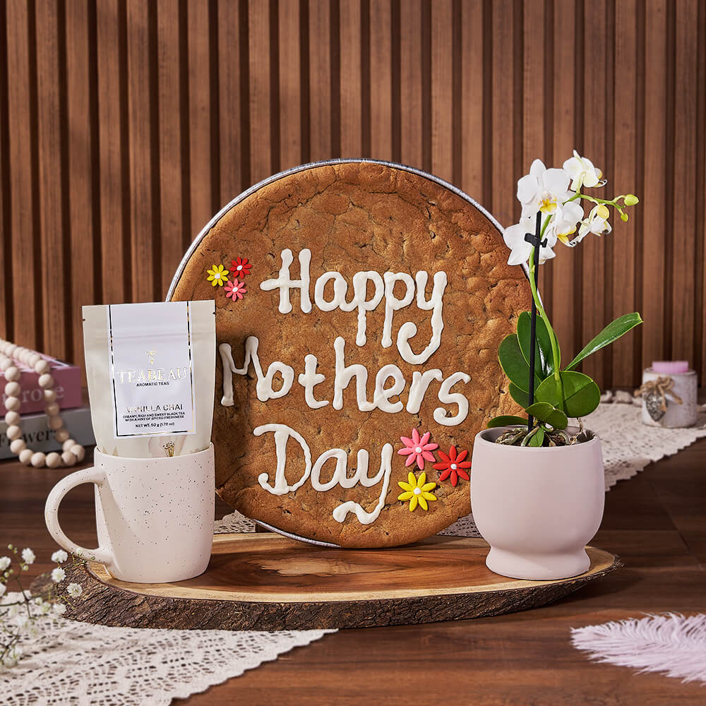 Mother's Day Phalaenopsis Orchid and Tea Cookie Gift Set – how the gift is presented