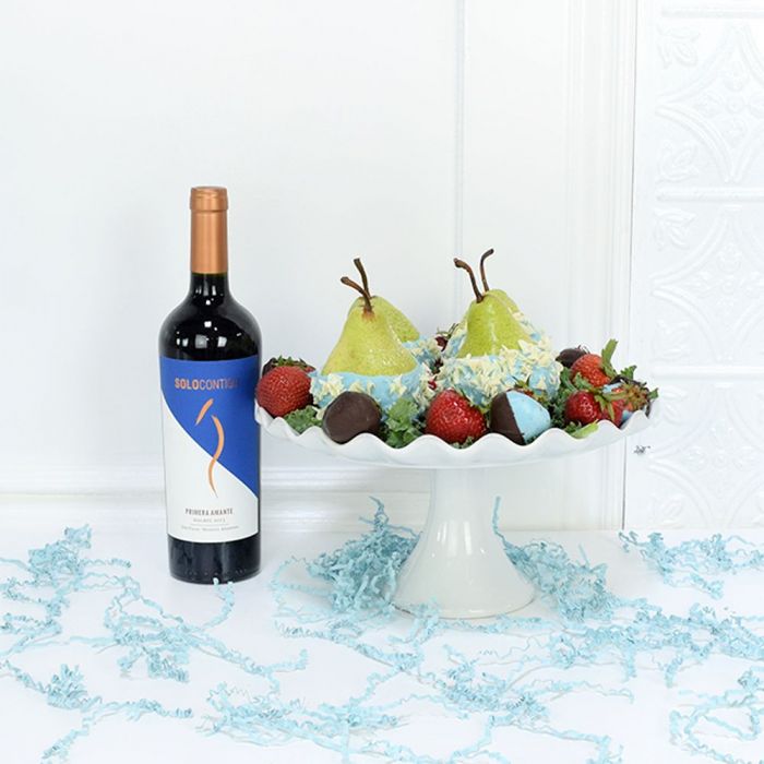 Baby Arrival Wine Gift – how the gift is presented