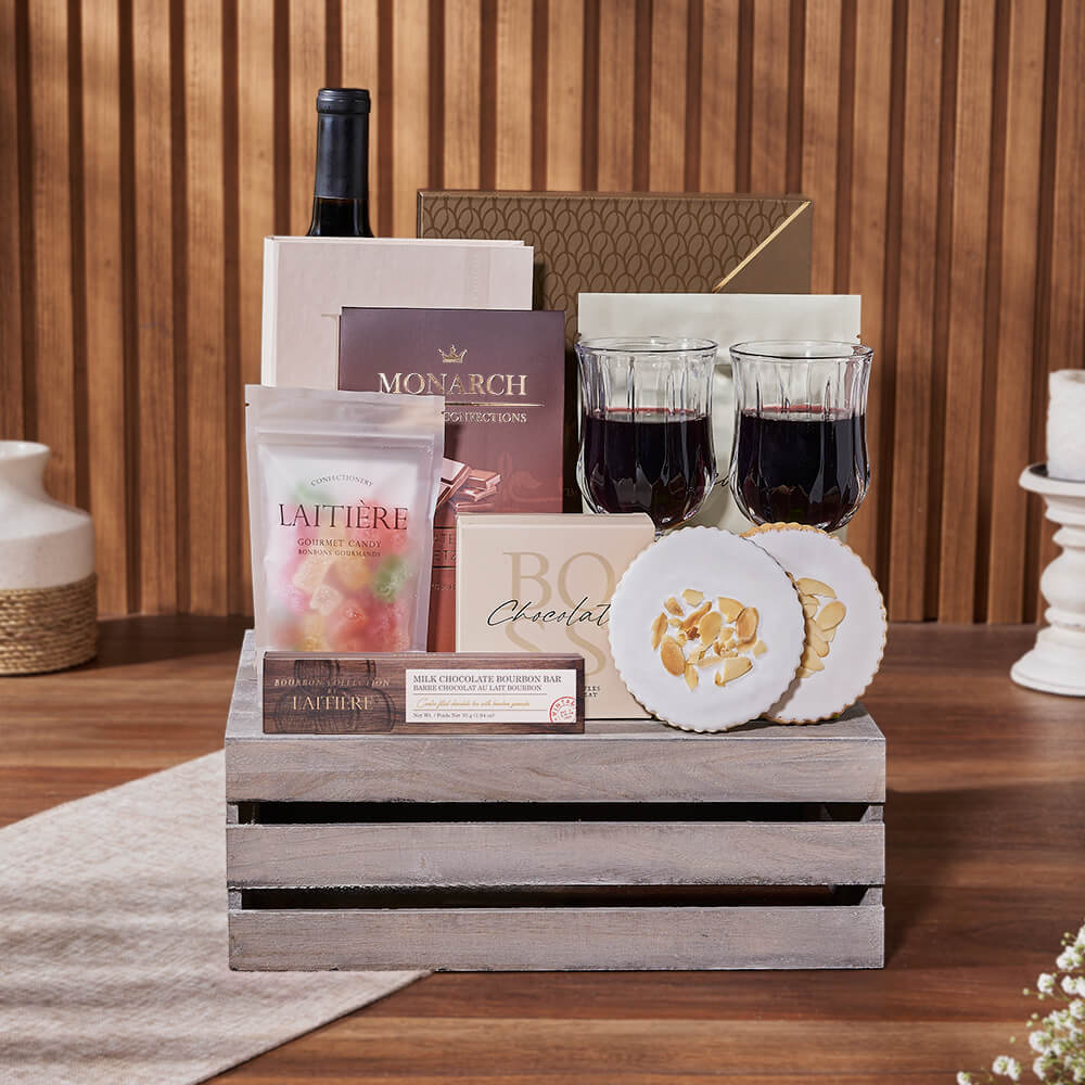 Cookie and Wine Gift Crate – how the gift is presented