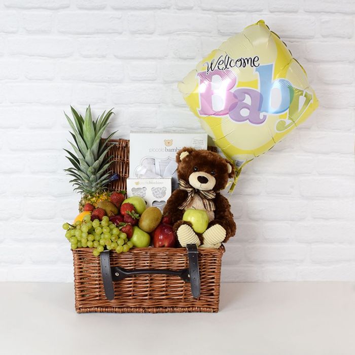 Newborn Baby Fruit and Toy Basket – how the gift is presented