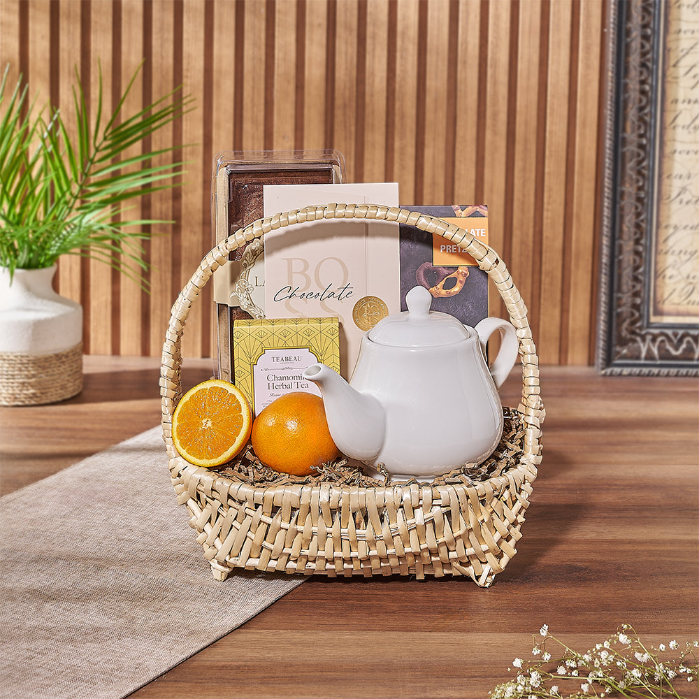 Start your mornings right with the Tea &amp; Breakfast Basket from Toronto Baskets - Toronto Delivery