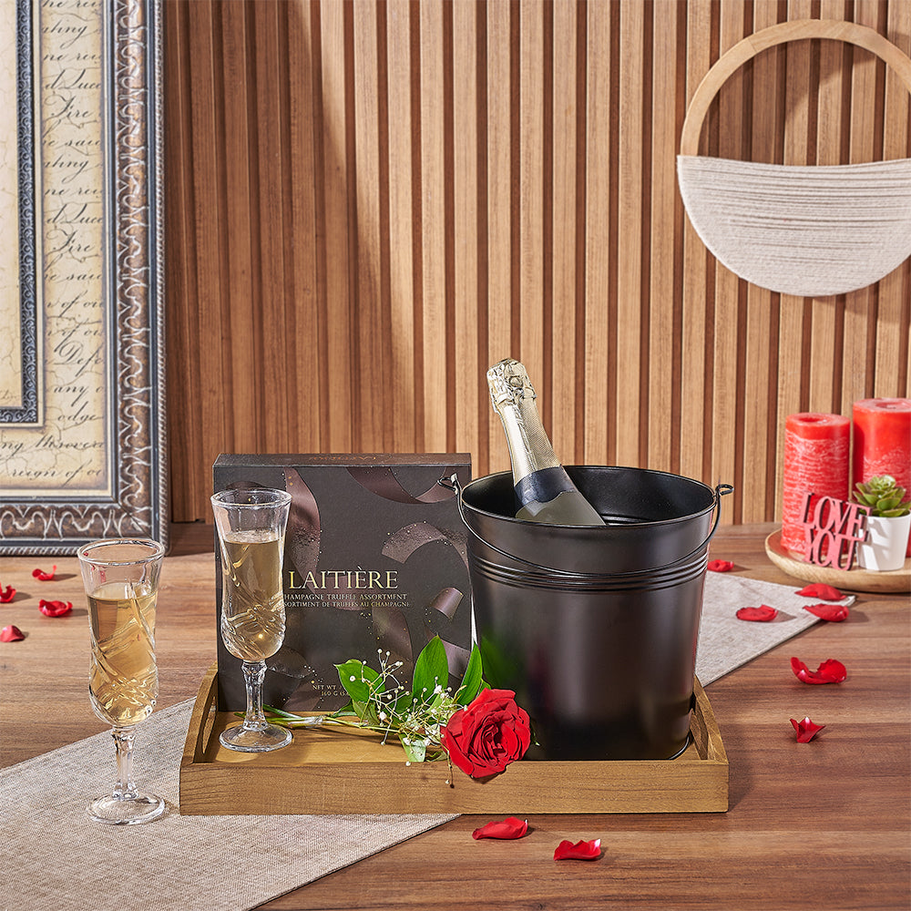 Valentine's Day Red Rose and Truffles, Toronto – how the gift is presented