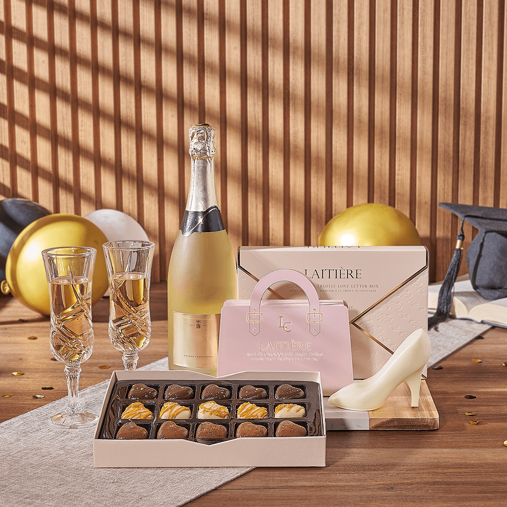 Sparkling Wine Graduation Gift Basket, Toronto – how the gift is presented