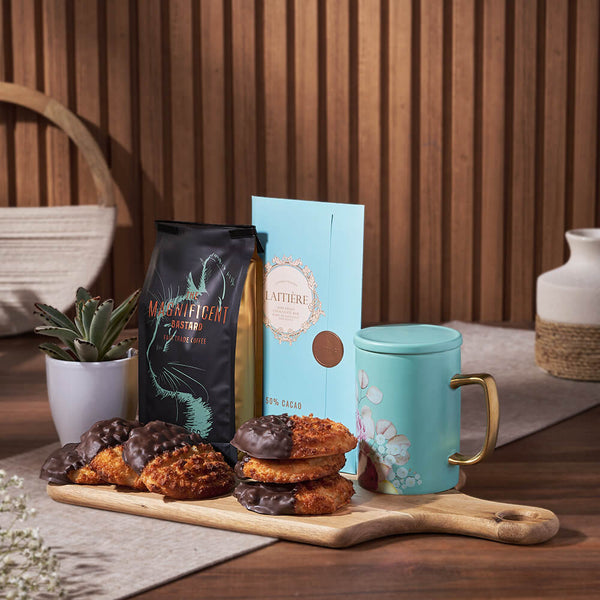 Coffee & Macaroon Gift Board, cookie gift, cookie, coffee gift, coffee, macaroon gift, macaroon, Toronto delivery