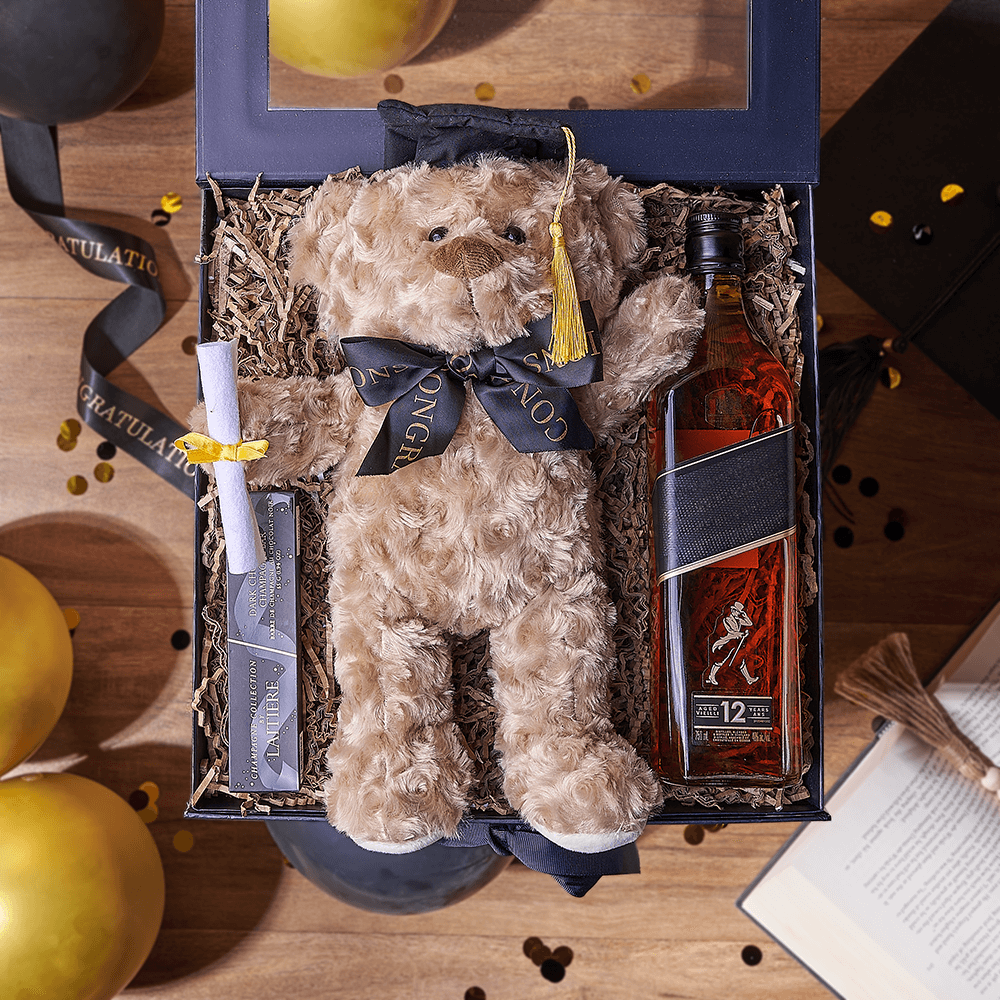 Whiskey Gift Basket with Champagne Chocolate – how the gift is presented