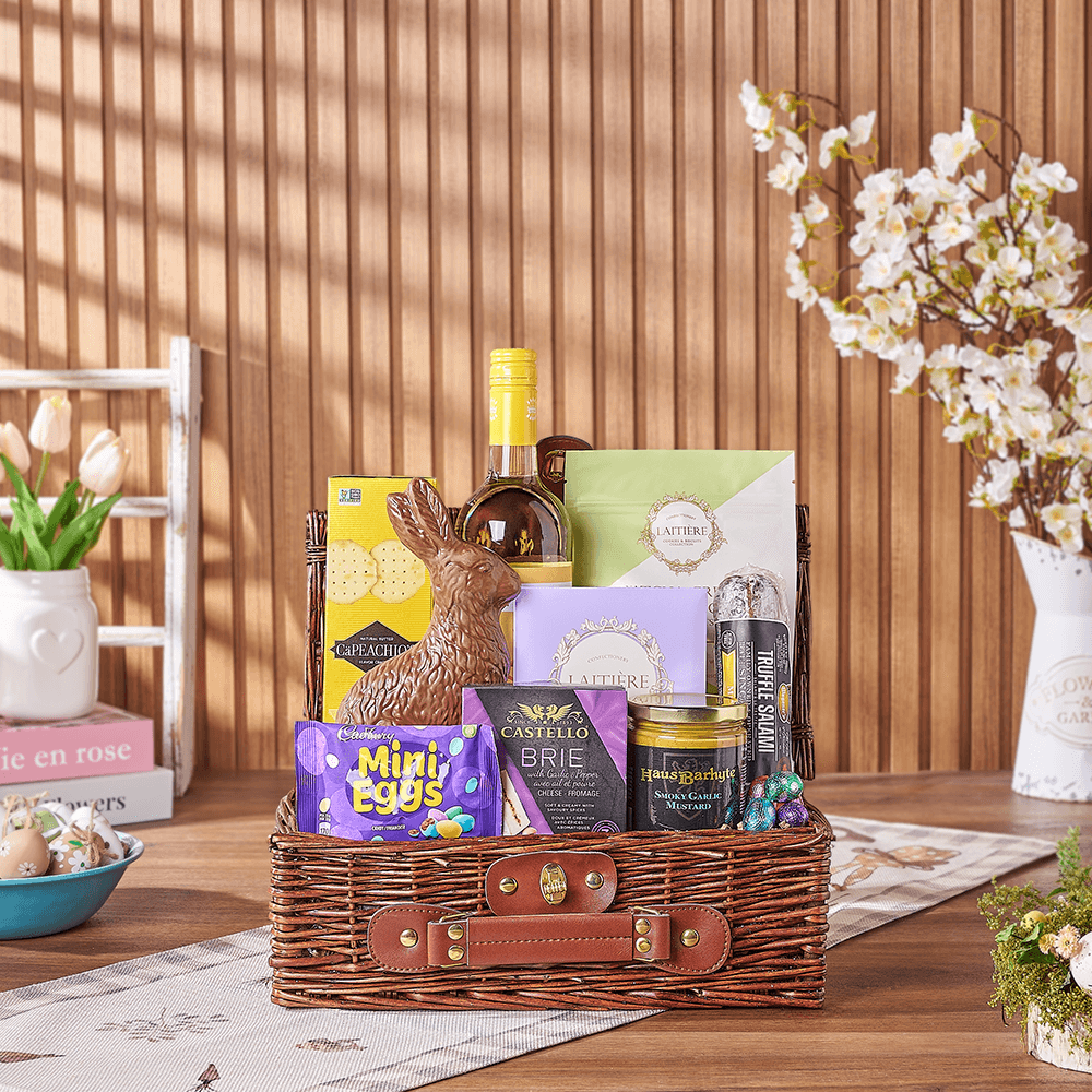 Easter Gourmet Wine Basket in Small Wicker Picnic Basket – how the gift is presented