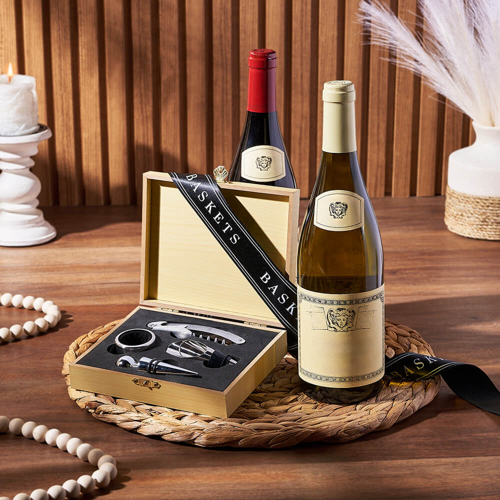 Two Bottle Wine Gift with Tools – how the gift is presented