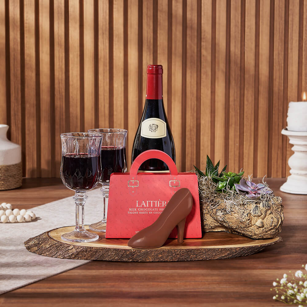 Milk Chocolate High Heel Wine Gift – how the gift is presented