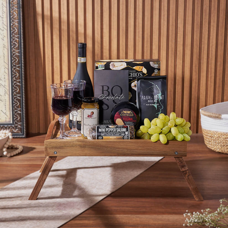 Guildwood Wine & Snack Basket, wine gift, wine, charcuterie gift, charcuterie, Toronto delivery