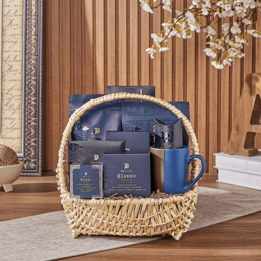 Halal Dark Chocolate Snack Basket – how the gift is presented