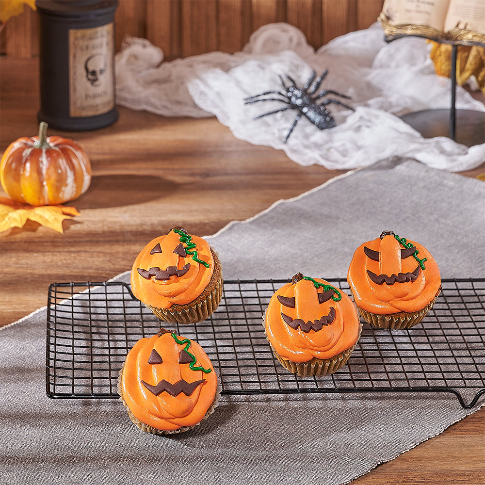 Halloween Pumpkin Spice Cupcakes - Set of 4 Jack-O-Lanterns – how the gift is presented