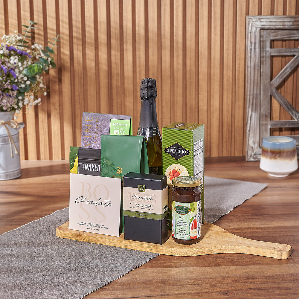 Kosher Champagne &amp; Snacks Gift Basket from Toronto Baskets - Champagne Gift Set - Toronto Delivery