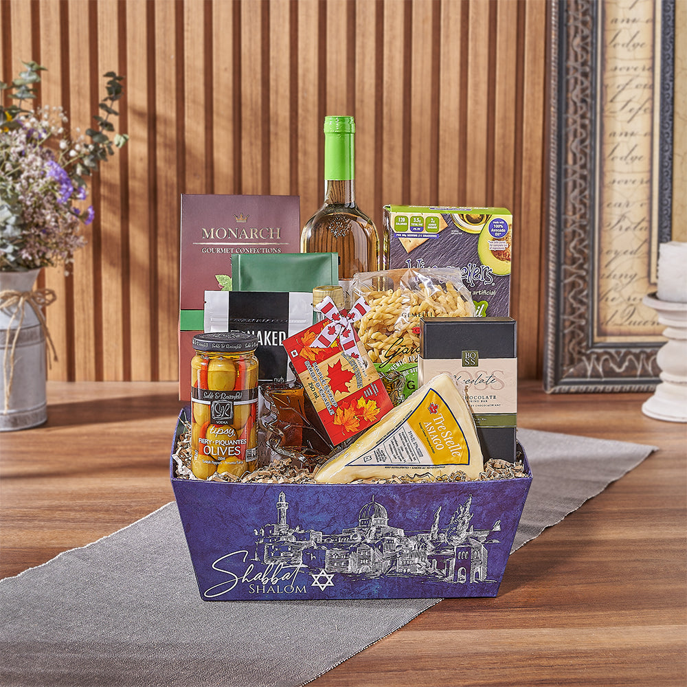 Blue Shabbat Shalom Tray with Kosher Wine and Cheese Gift Basket – how the gift is presented