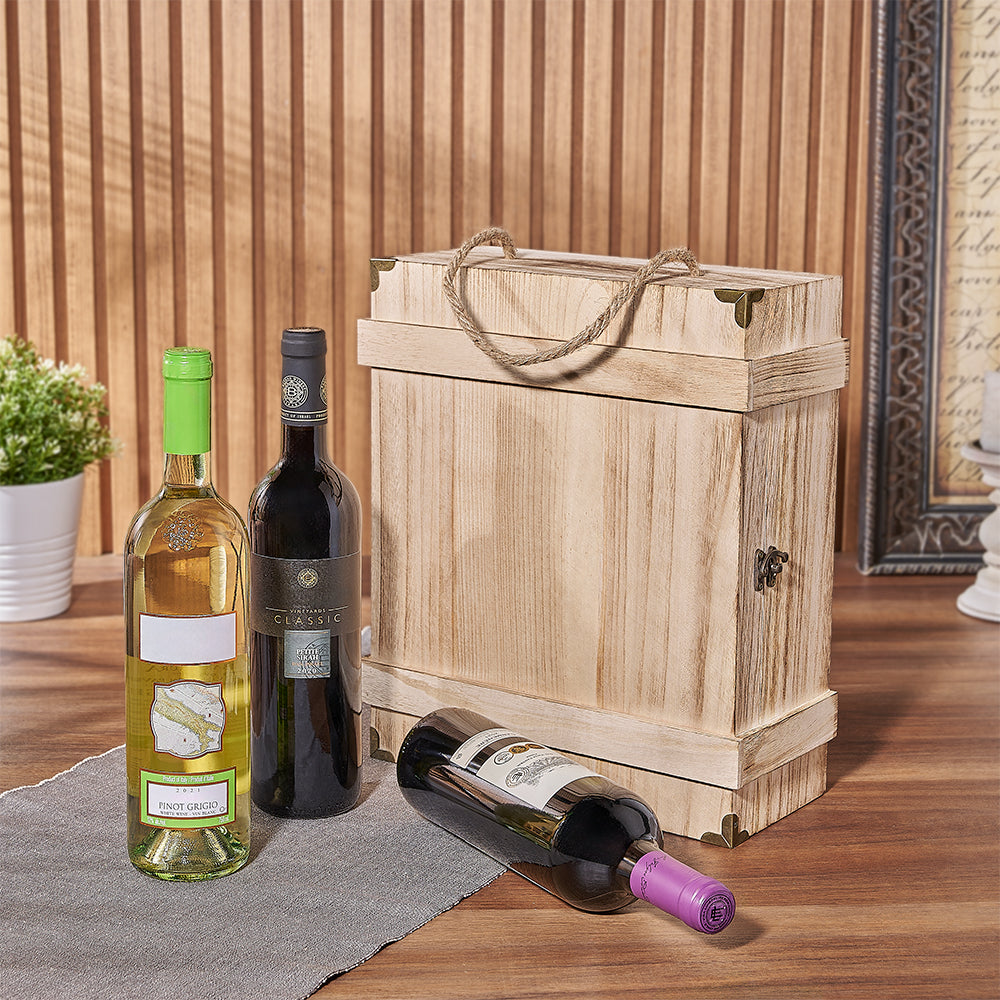 Hanukkah Kosher Wine Trio Gift Box – how the gift is presented