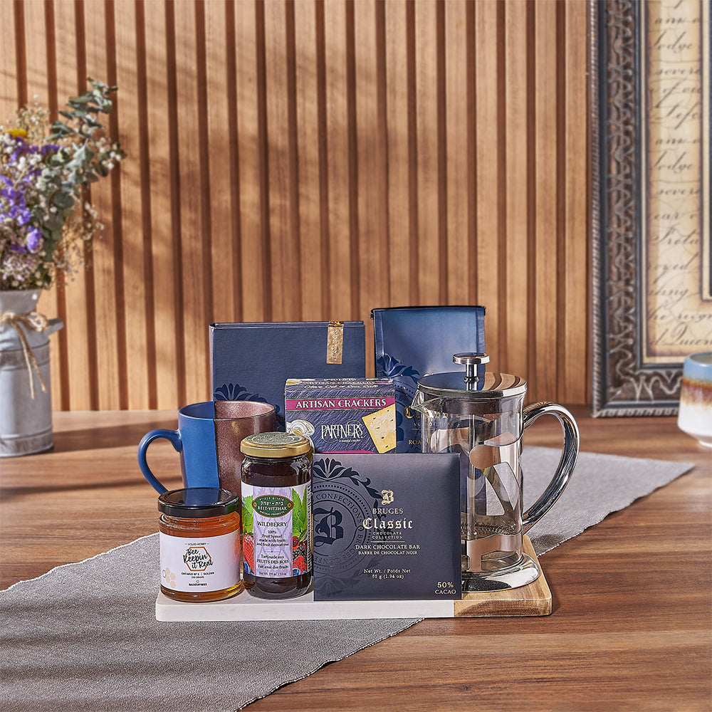 Coffee Chocolate and Board Gift Basket – how the gift is presented