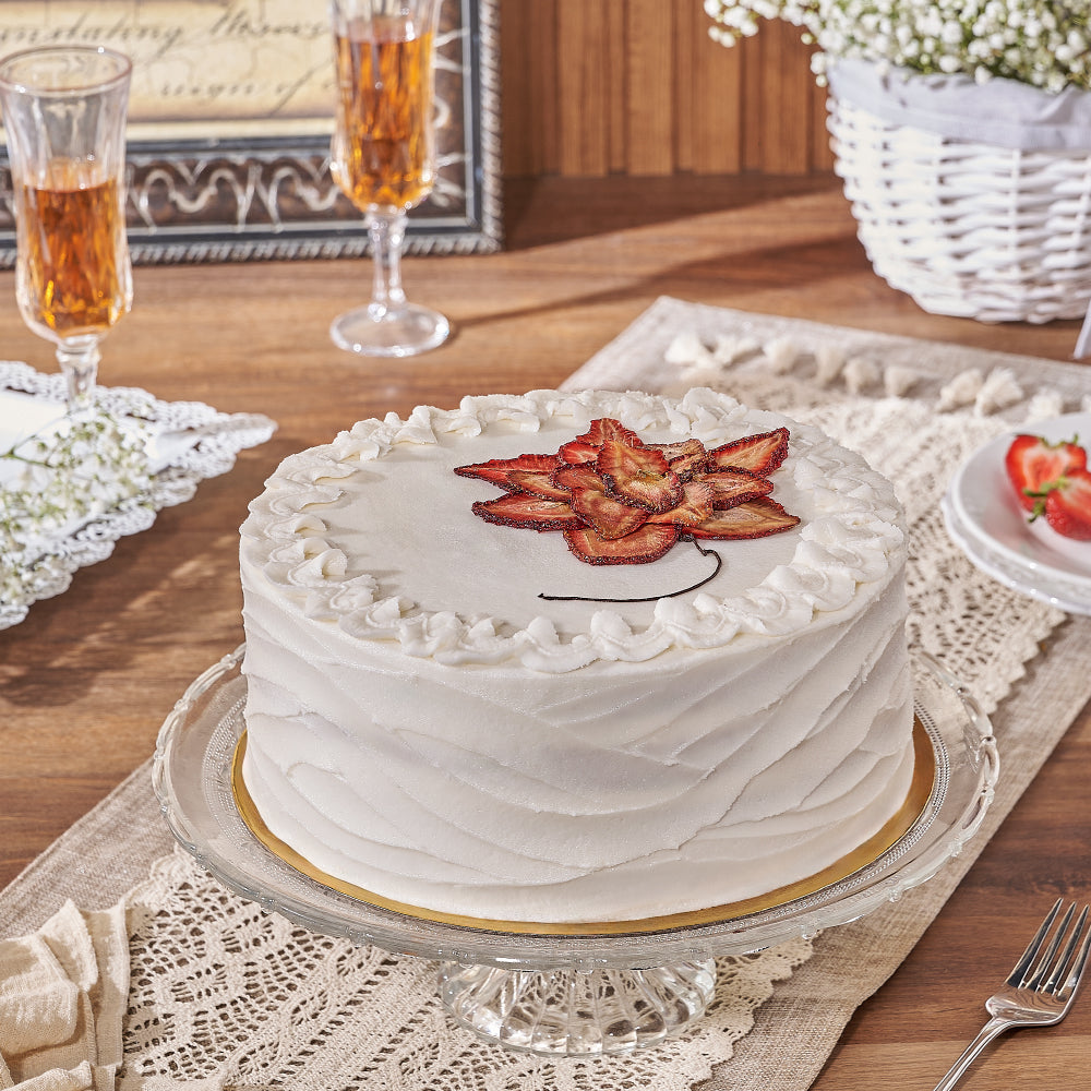 9-Inch Dairy-Free Vanilla Cake with Strawberry Garnish – how the gift is presented