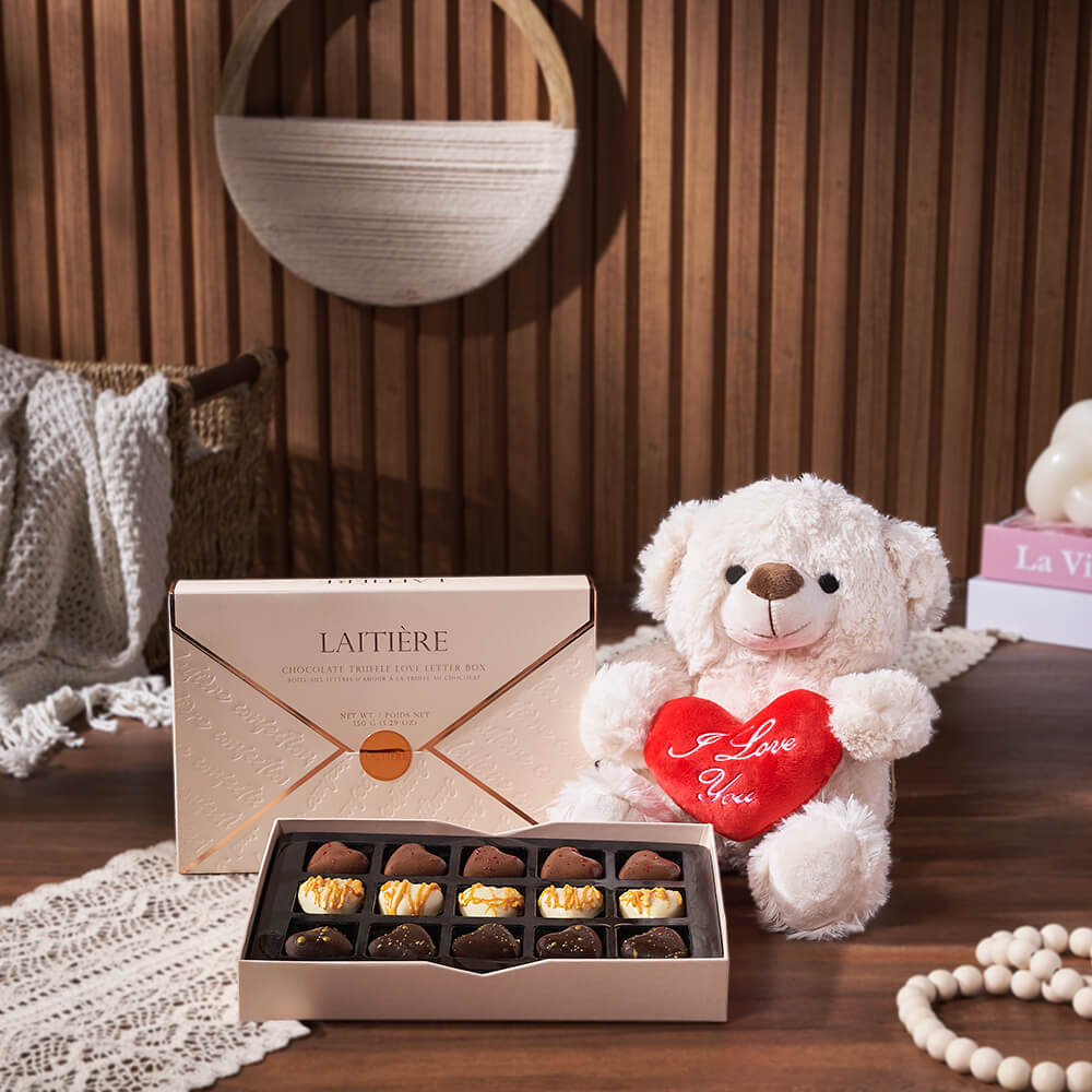 Truffle Chocolate Box with Heart Bear – how the gift is presented