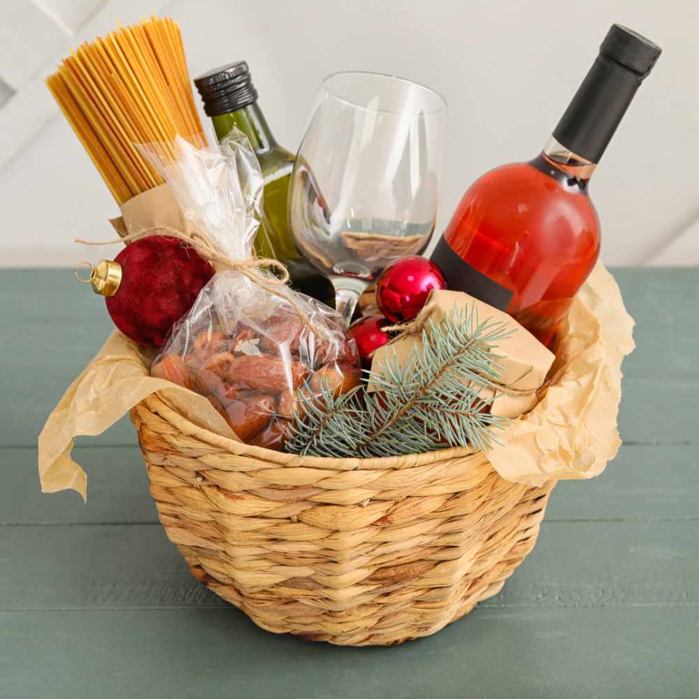 Toronto Baskets - Wines, Chocolates, Gourmet Food, Cheese, Crackers, Meats, Pickering Gift Baskets Delivery.