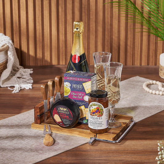 Spread a Smile Champagne Basket, champagne gift, champagne, sparkling wine gift, sparkling wine, cheese board gift, cheese board, Toronto delivery