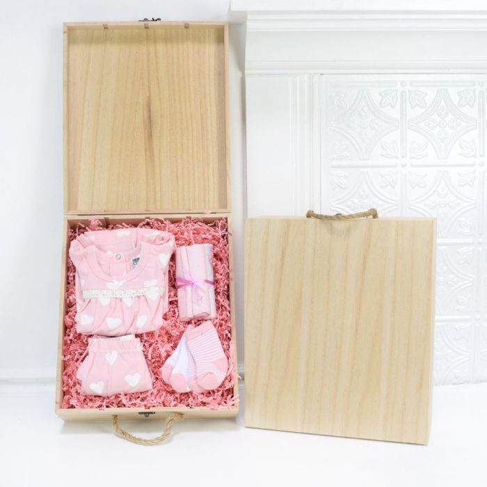 Baby Dress and Accessories Gift Crate – how the gift is presented