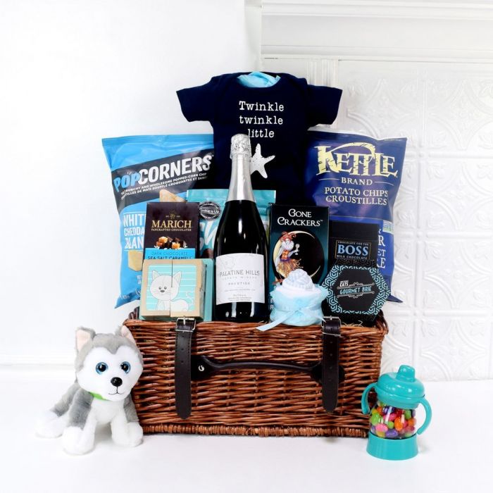 Wicker Champagne Picnic Basket – how the gift is presented