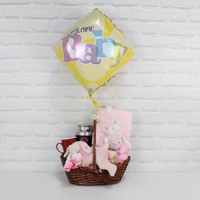 Baby Gift Basket with Toy – how the gift is presented